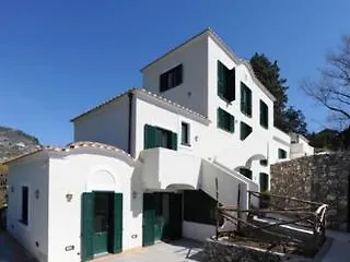 לינה וארוחת בוקר Il Ducato Di 3*