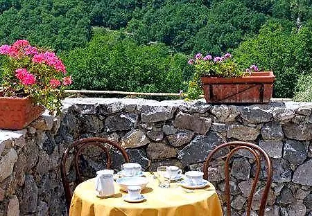 Alojamento de Acomodação e Pequeno-almoço Il Ducato Di Ravello